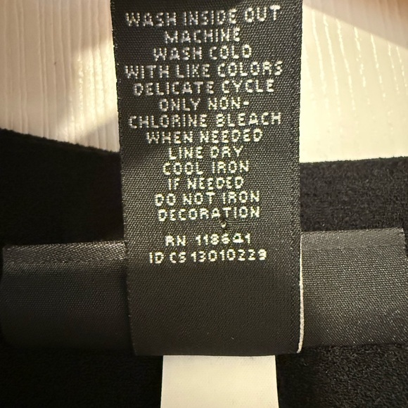 Lane Bryant Elegant Black Tunic with V-Neck - Picture 3 of 10